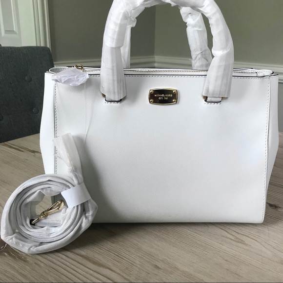 WHTE MICHAEL KORS PURSE W/ CROSSBODY -MSRP $328!! - Picture 9 of 12